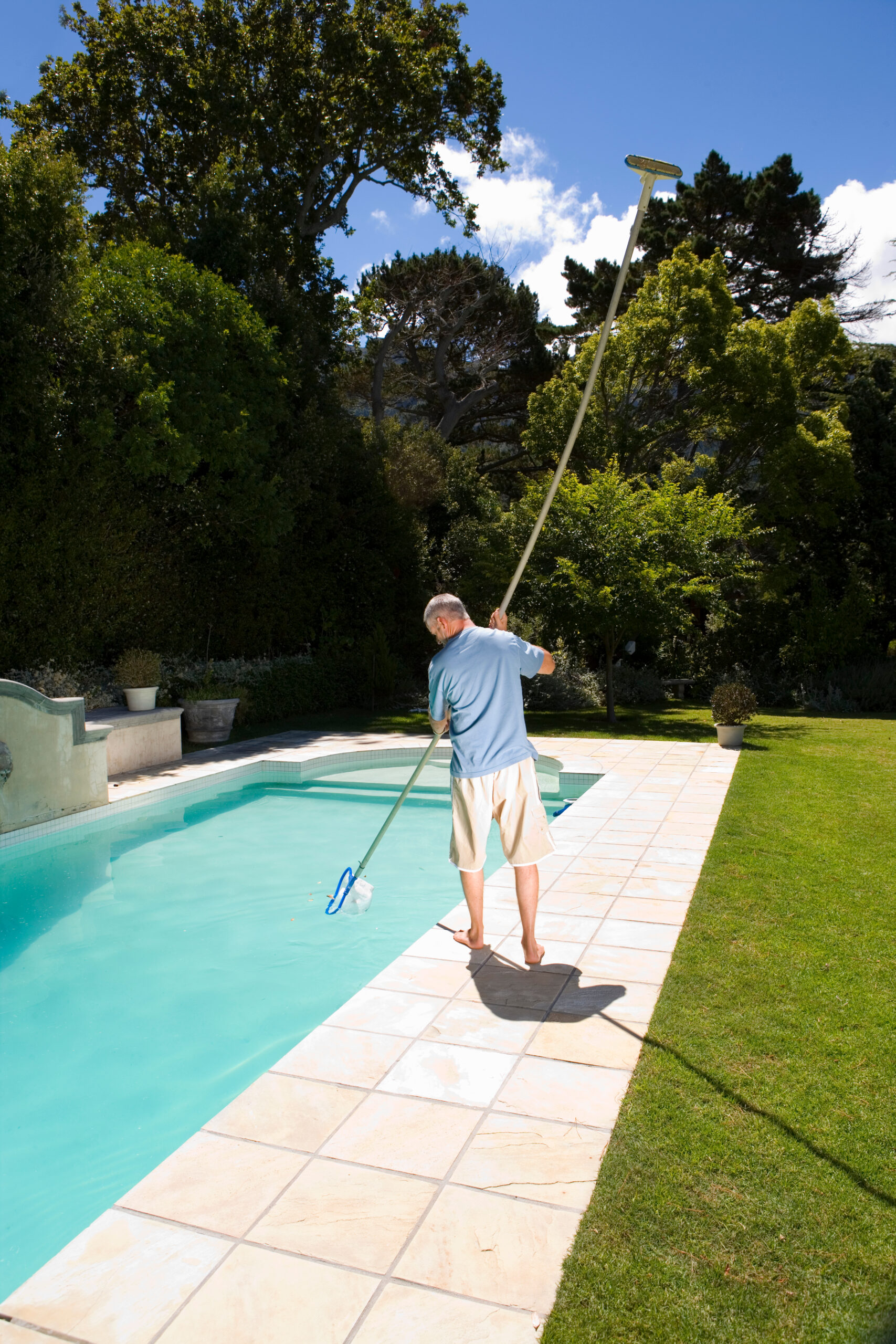 Pool cleaning services San Diego